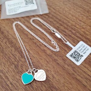 Silver mini double heart tag necklace